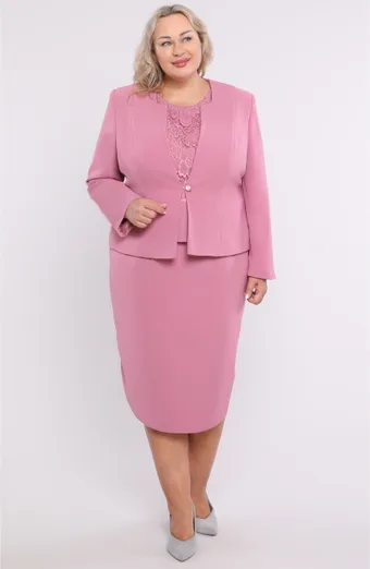 Trzyczęściowa różowa garsonka z baskinką