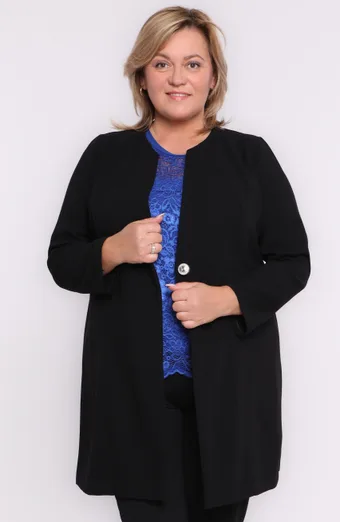 Elegancki czarny płaszczyk
